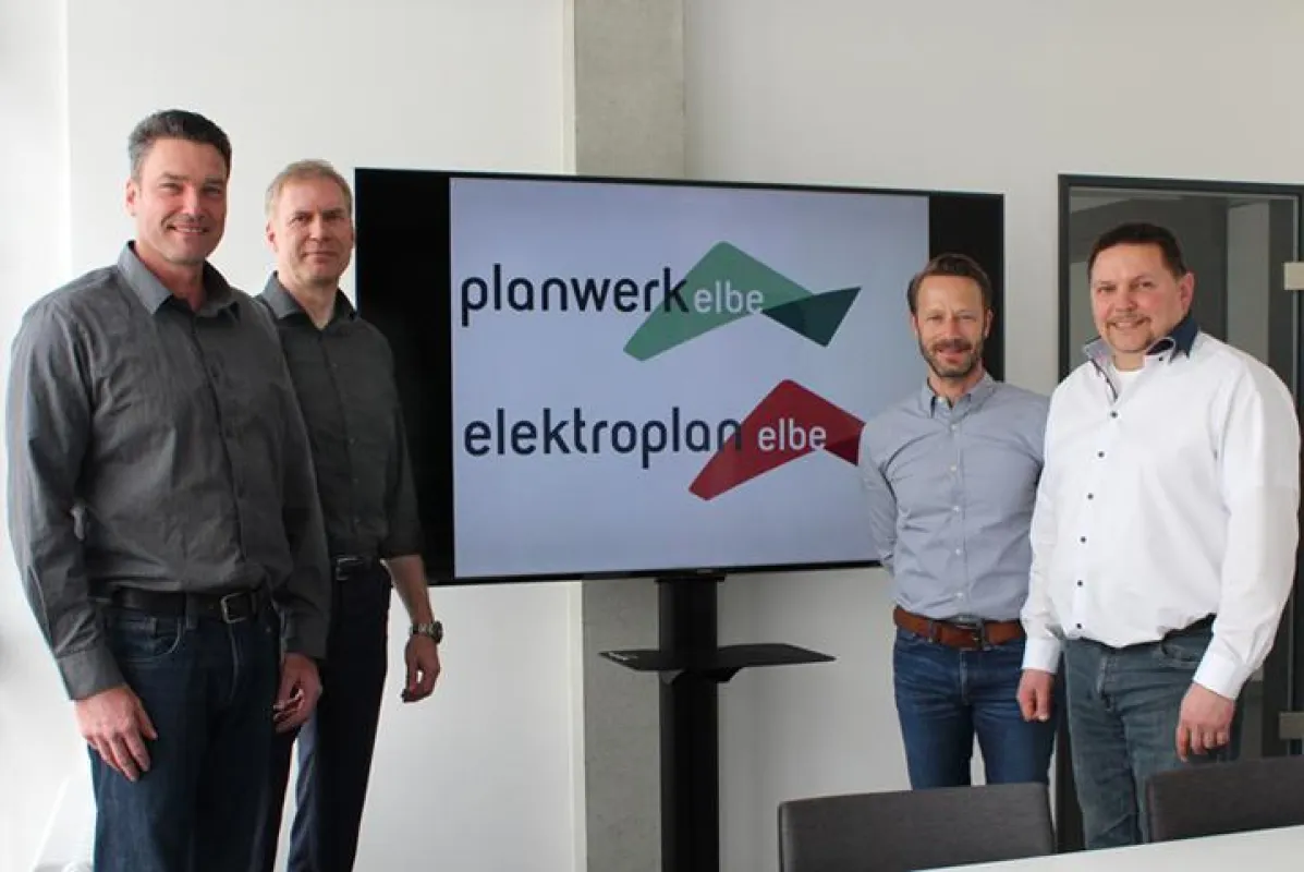 Gründer der elektroplan elbe GmbH: Lars Willers, Jan Petersen, Matthias Fritsch und Martin Siewert