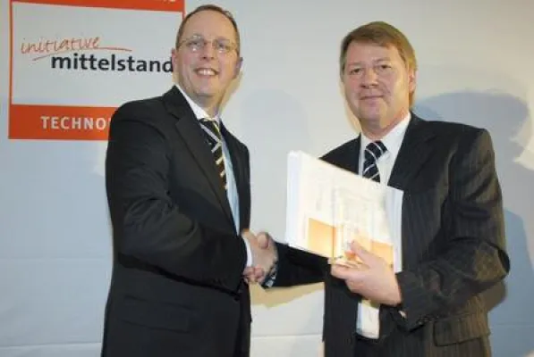 Bild: Die GreenGate AG erhält für die Softwarelösung GS-Service den Innovationspreis 2008