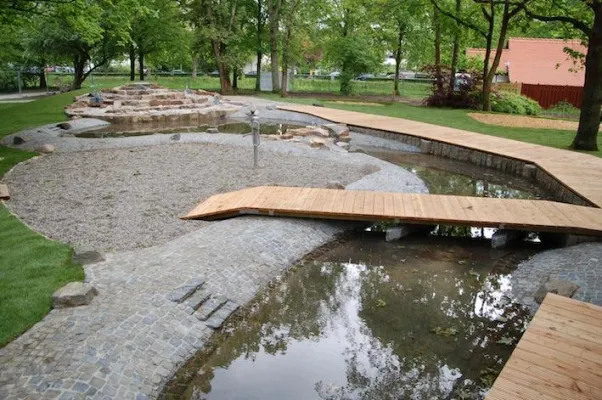 Bild: FICHTER Garten- und Landschaftsbau aus Magdala beendet Geschäftsjahr 2010 mit 4,5 Millionen Euro Umsatz