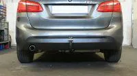 Bild: Abnehmbare Heckträgeraufnahme für den 2er BMW - 225XE bei www.ahk-preisbrecher.de mit Video