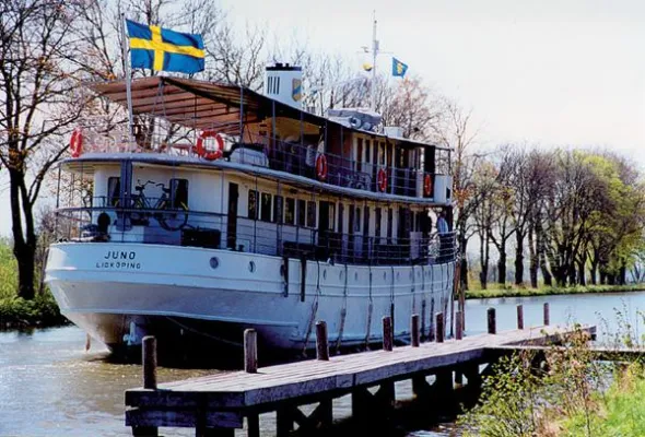 Göta Kanal: Unterwegs auf dem „Blauen Band“ Schwedens Bild: Göta Kanal: Unterwegs auf dem „Blauen Band“ Schwedens