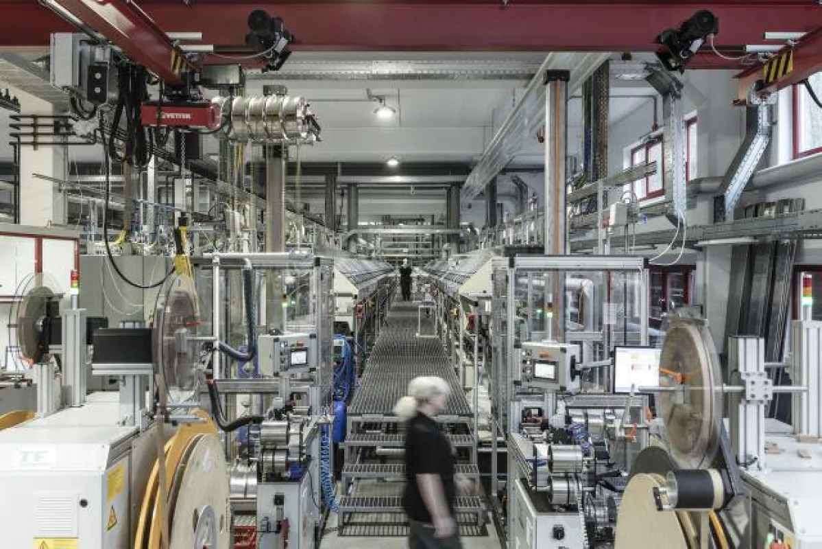 Der Metoba Firmenkomplex mit vorne links im Bild dem Lagerneubau. Foto Metoba