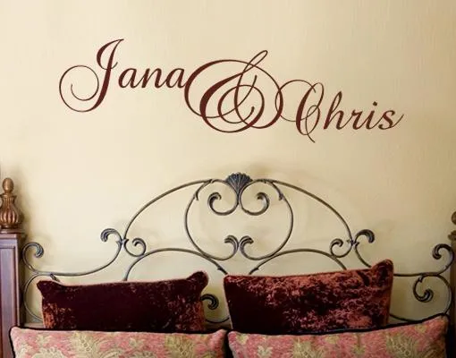 Bild: Die Wohnung mit selbst gestalteten Wandtattoos individuell einrichten
