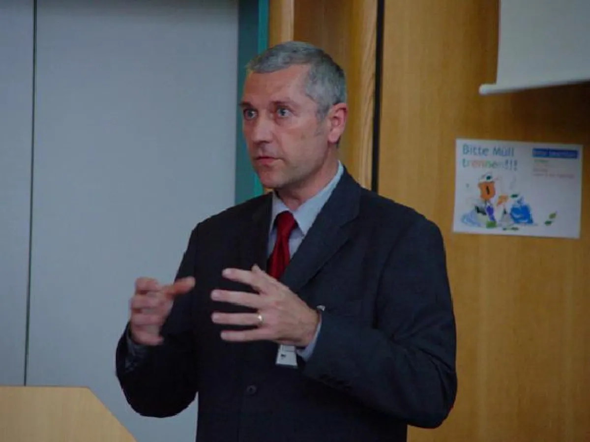 Prof. Dr. Ulrich Fischer-Hirchert berichtet über die neuesten Entwicklungen der „Initiative Modellregion Breitband Harz“