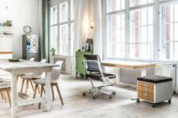 Bild: Meiner, deiner, unser Schreibtisch: Desksharing at home mit dem moll T7