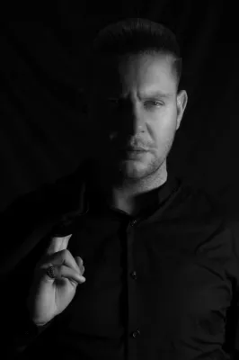 Steven Graf Bernadotte von Wisborg – Sein Leben zwischen Adel und Luxus Bild: Steven Graf Bernadotte von Wisborg – Sein Leben zwischen Adel und Luxus