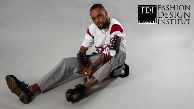 Bild: Fashion Design Institut: Die wichtigste Erfindung des Menschen? Die Nähnadel!