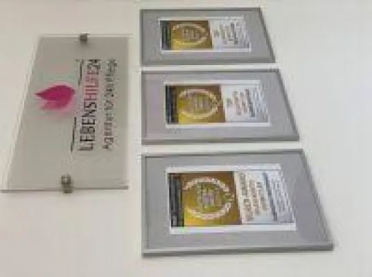 Bild: Lebenshilfe24 - Ausgezeichnet mit dem "Deutschen Kunden-Award 2020"