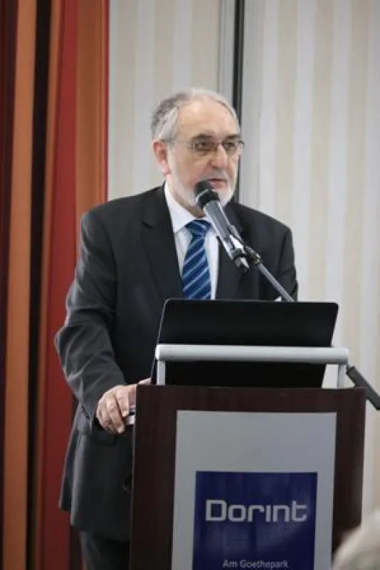 Dr. Steffen Spenke, 1. Vorsitzender des Bundesverbandes Wintergarten e.V.