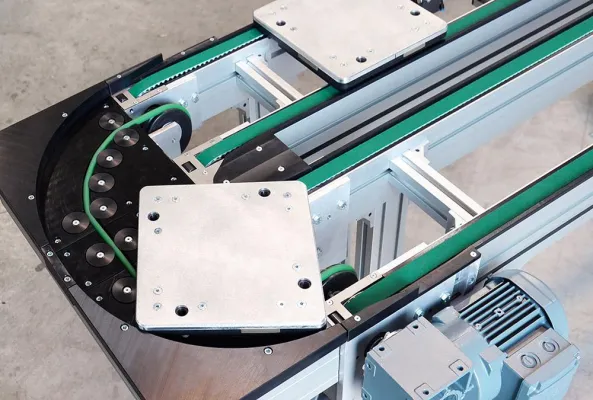 Transfersystem Versamove jetzt mit kompakter Kurve Bild: Transfersystem Versamove jetzt mit kompakter Kurve