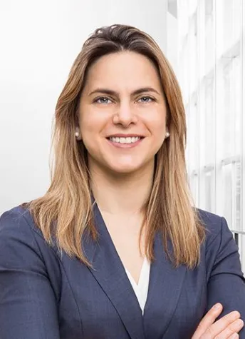 Bild: Cornelia Sorge wird in den Vorstand der PROJECT Immobilien Gewerbe AG berufen