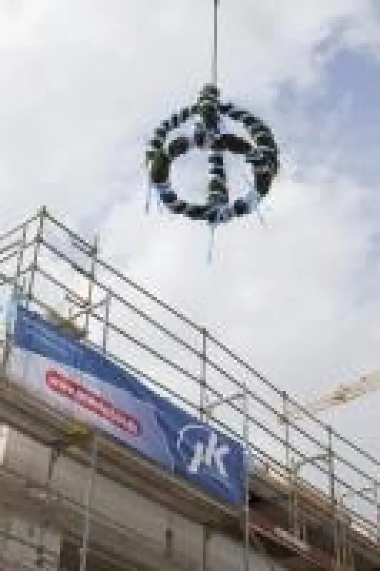 Das Hebauf der Richtkrone