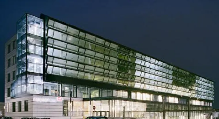 Bild: ecoTECTURE - Vom Passivhaus zum Plusenergiehaus