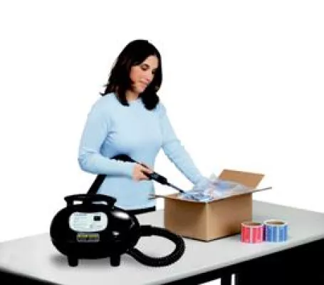 Bild: Neues Maschinensystem von Ratioform - Rapid Fill produziert maßgeschneiderte Luftpolster