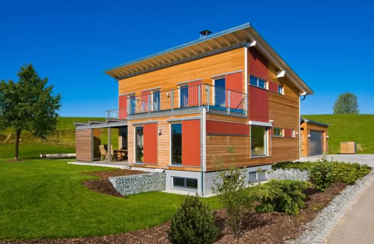 Ökologie, individuelles Design, Energiesparen und raffinierte Details – das „Multitalent“ der Familie Bülow