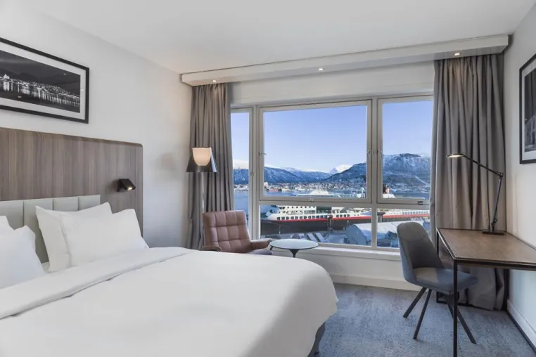 Bild: m Radisson Blu Hotel, Tromsö wurde der Sommer für eine komplette Renovierung genutzt