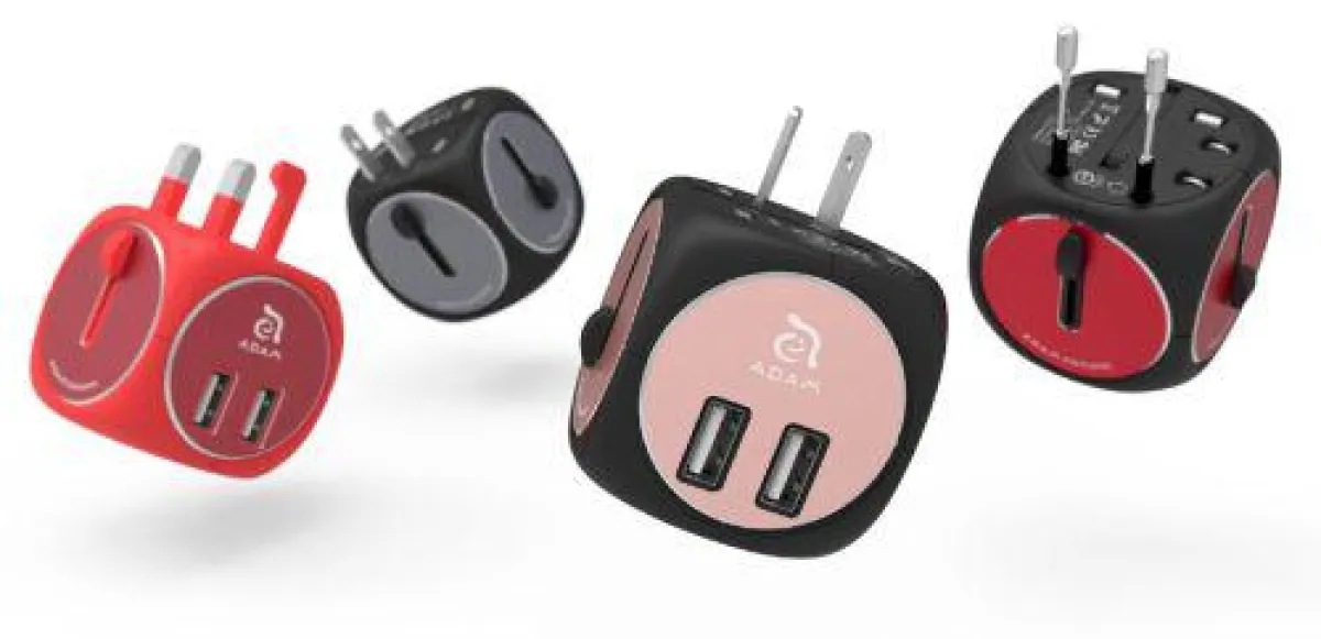 Drei unterschiedliche Stecker erlauben das Aufladen von Mobilgeräten in über 150 Ländern.