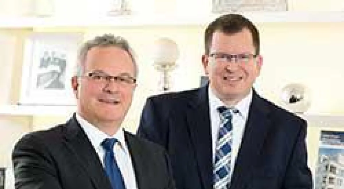 Niederlassungsleiter Karl Schwalt und Michael Rau (v.l.n.r) helfen gern bei allen Fragen rund u