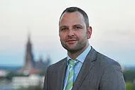 Bild: Back2.Biz [e]management GmbH wird Invonic GmbH