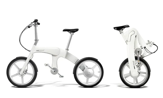 Bild: Weltneuheit: Mando Footloose - Faltbares und kettenloses E-Bike mit seriellem Hybrid-Antrieb