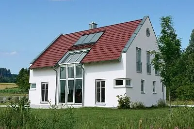 Bild: Familienhaus mit großzügigem Ambiente