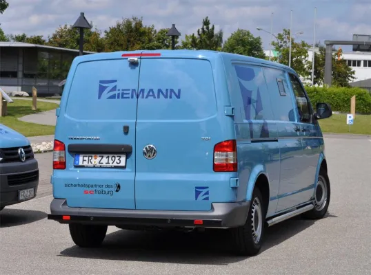 ZIEMANN ist der „Sicherheitspartner des SC Freiburg“ Bild: ZIEMANN ist der „Sicherheitspartner des SC Freiburg“