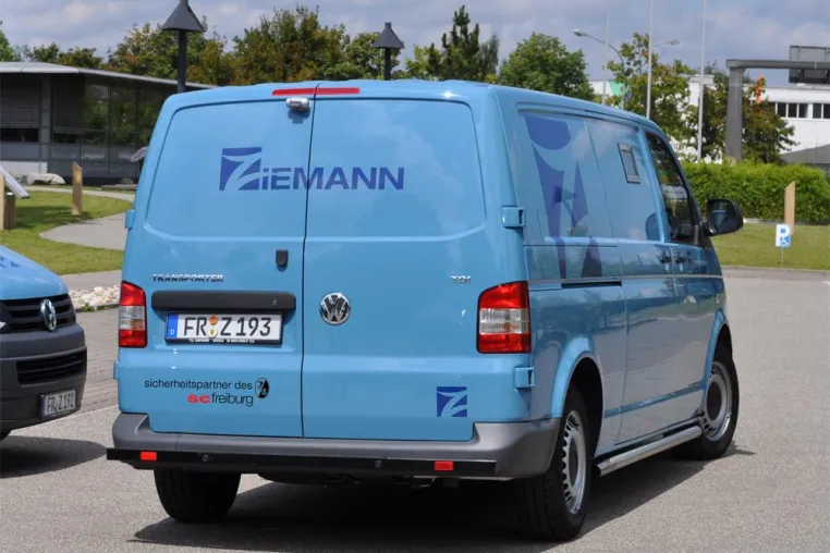 ZIEMANN ist der „Sicherheitspartner des SC Freiburg“ Bild: ZIEMANN ist der „Sicherheitspartner des SC Freiburg“