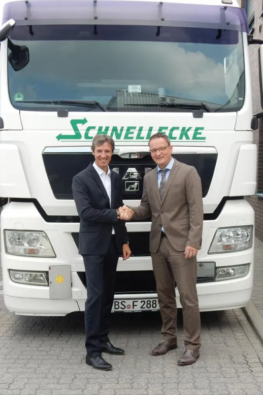 Thomas Lammer, Schnellecke Transport AG und Carsten Holtrup, Trimble Transport & Logistics (v.l.)