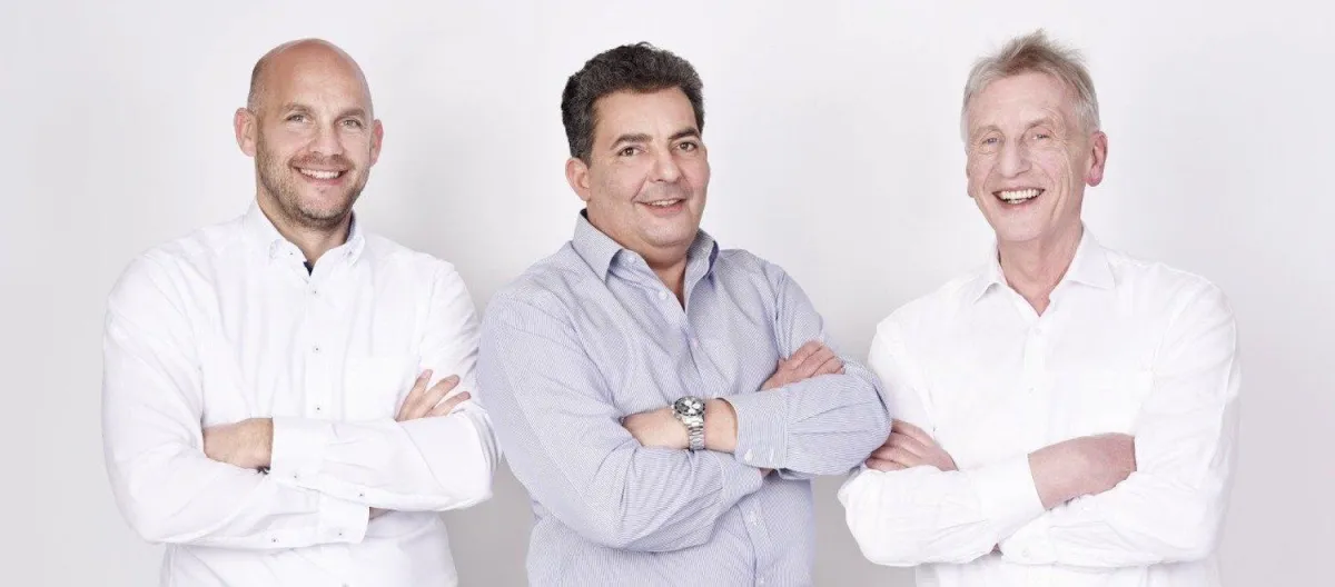 Die Gesichter des Batterie-Start-ups (v.l.n.r.): Dr. Sebastian Heinz, Dr. Thomas Lützenratz & Prof.