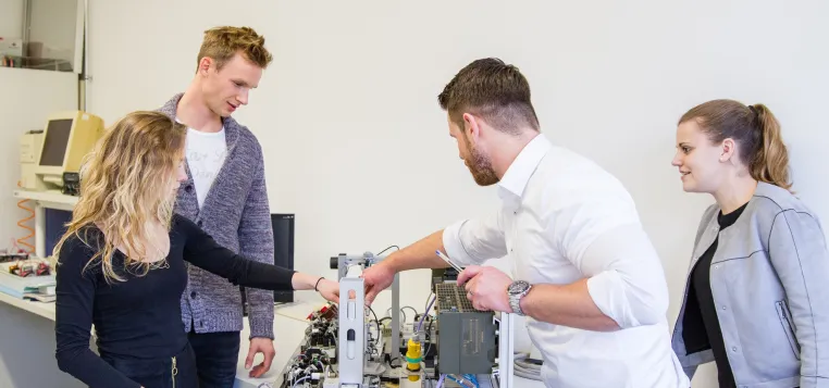 Bild: Weiterbildung im Ingenieur-Bereich an der Leuphana: Transformation braucht Kompetenzen