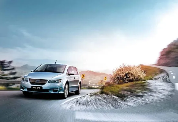 Bild: Elektroautos von BYD: FENECON startet Verkauf des e6