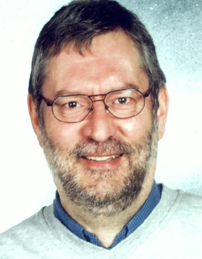 Ulrich Lange, Geschäftsführer der AVIB-Internatsberatung