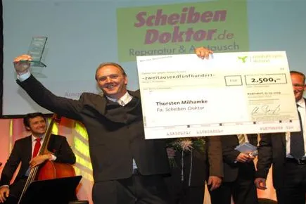 Bild: Franchise-Gründer-Preis 2009 - Scheiben-Doktor überzeugte die Jury