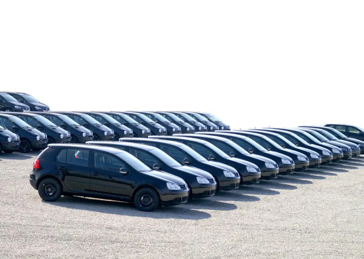 RiskBox von ABS T&T Deutschland für zuverlässiges Fahrzeug-Tracking und Flottenmanagement. © Thaut Images - Fotolia.com