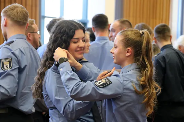 Bild: Erster Einsatz: Die Entscheidung für den Polizeiberuf