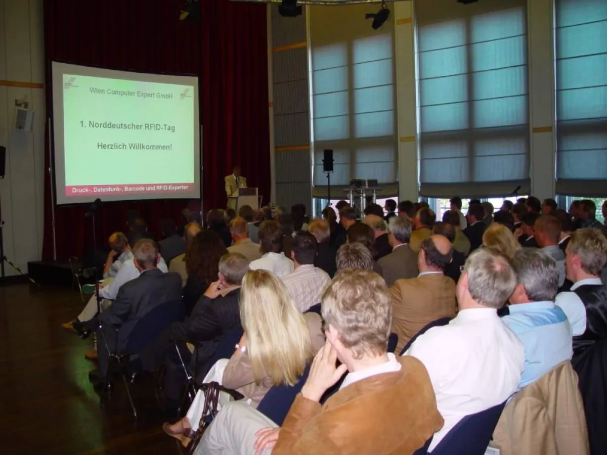 Über 100 Gäste aus Forschung, Industrie, Handel und Logistik beim 1. Norddeutschen RFID-Tag 2006