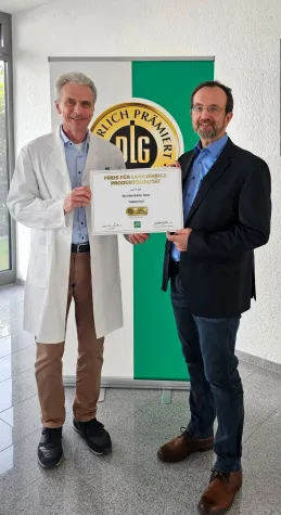 Warum lieben Menschen die veganen Bio Likoere von der Bio Manufaktur Spitz? Bild: Warum lieben Menschen die veganen Bio Likoere von der Bio Manufaktur Spitz?