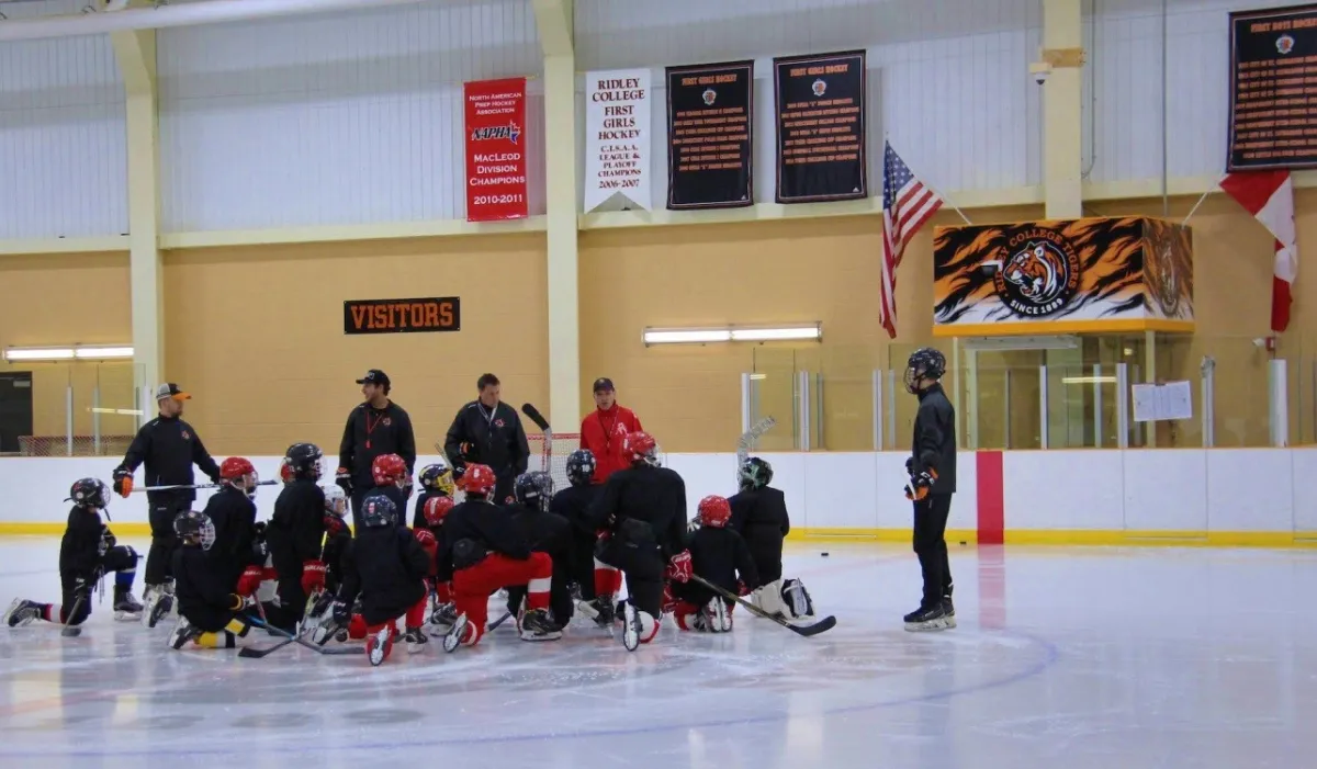 Eishockey am Ridley College (© Ridley College Kanada)