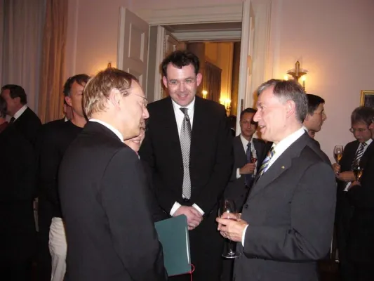 Bild: GFOS auf Schloss Bellevue für gesellschaftliches Engagement gewürdigt