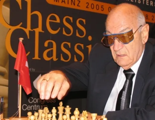 Bild: Die zwei Krokodile sind sich nicht grün - Schach-Legenden Anatoli Karpow und Viktor Kortschnoi nach 27 Jahren noch immer verfeindet