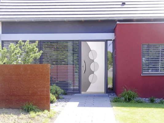 Bild: Kostenloser Türkonfigurator im Internet