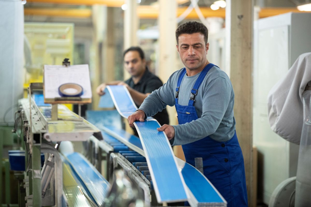 Zusammenhalt in der Energiekrise: Zeitarbeitsfirma zahlt ...