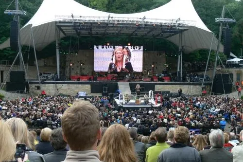 Bild: „Halleluja Berlin“ – Ein Riesenspektakel von und mit Rainald Grebe
