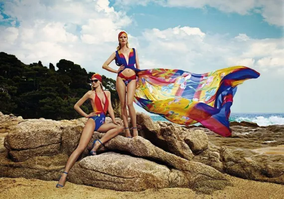 Bild: Gottex Cruise Kollektion 2013: Klassisch und feminin versus mutig und kraftvoll