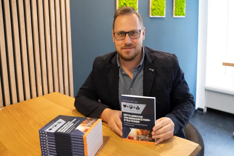 Bild: Onlinemarketing in der Praxis: Thomas Wallner veröffentlicht Ratgeber für Selbständige