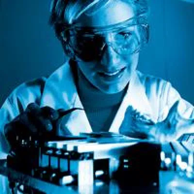 Neue Berufsprofile: Früherkennung, Strukturen und Bedarf Bild: Neue Berufsprofile: Früherkennung, Strukturen und Bedarf