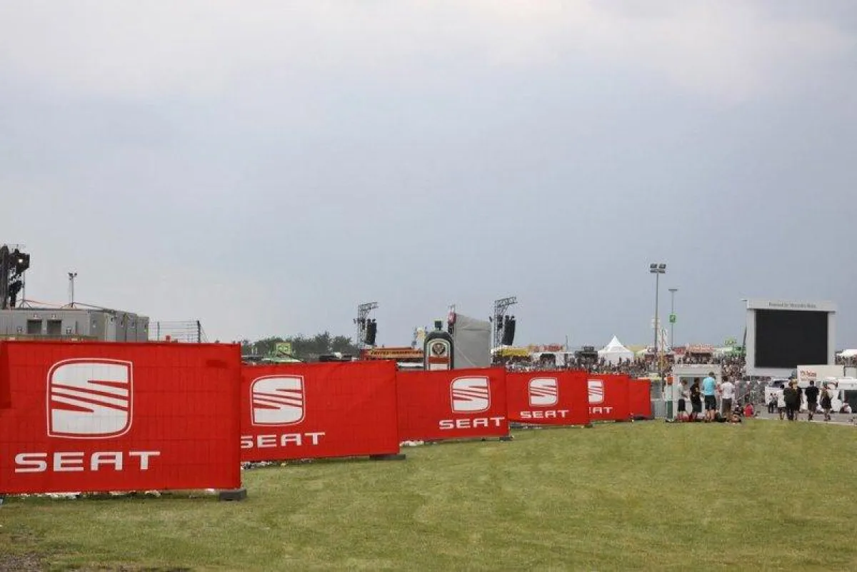 Bedruckte Bauzaunbanner von allbuyone