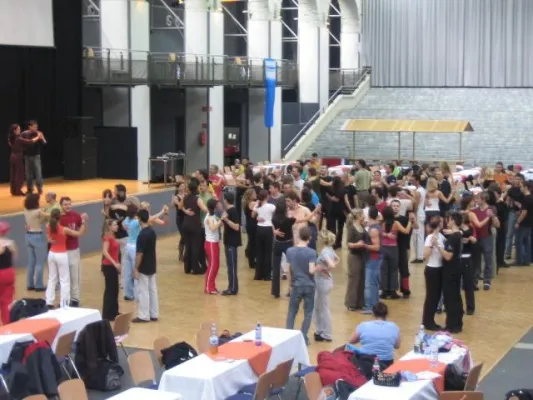 Fernando Zapata als Lehrer beim Summer Salsa Festival Berlin und beim Salsa Festival „La Palma“ in Chemnitz Bild: Fernando Zapata als Lehrer beim Summer Salsa Festival Berlin und beim Salsa Festival „La Palma“ in Chemnitz