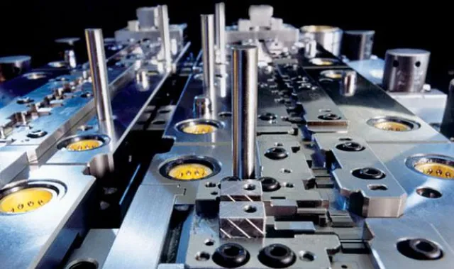 Bild: 2k kreativkonzept freut sich auf Neukunden HÄRTER