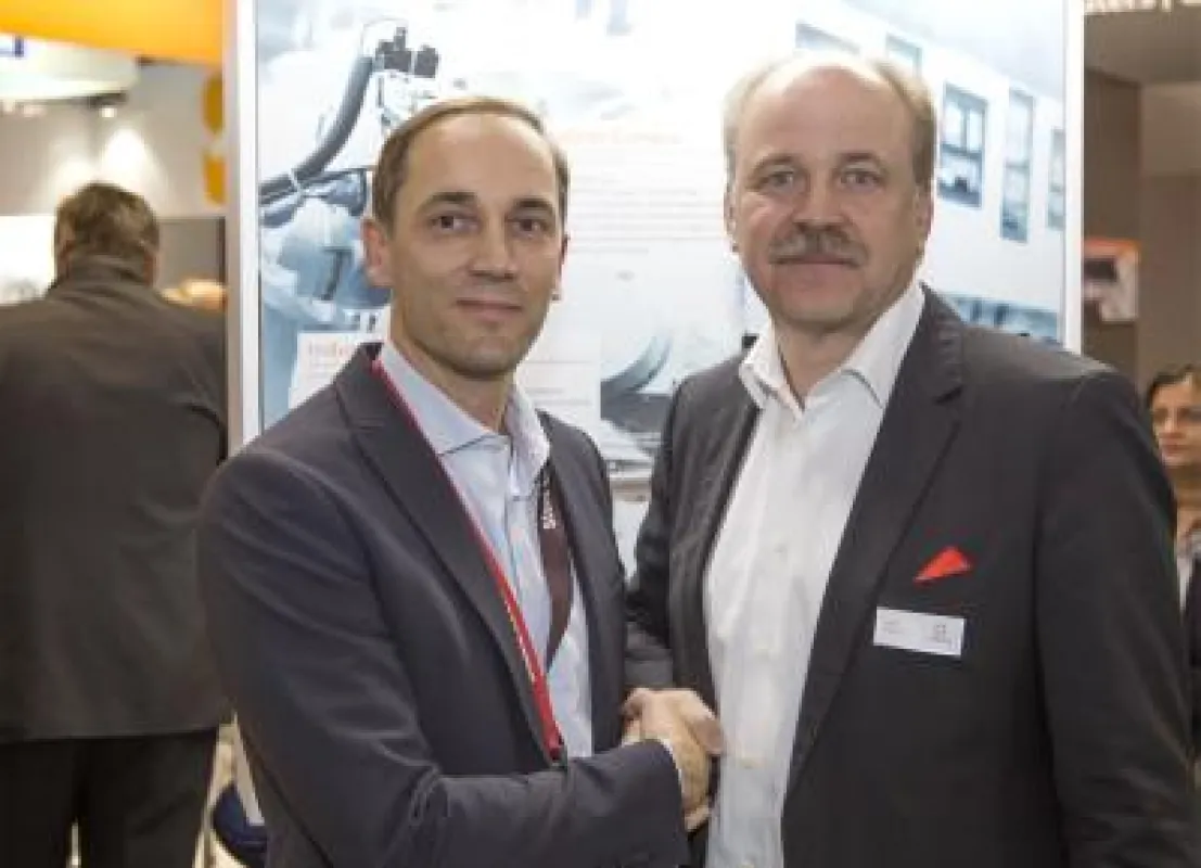 (von rechts) congatec CEO Jason Carlson und Basler Head of Product Market Management Gerrit Fischer